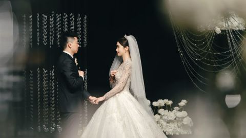 婚礼气氛中等对比温暖米色