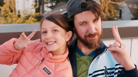 可爱而鲜艳的粉色肤色